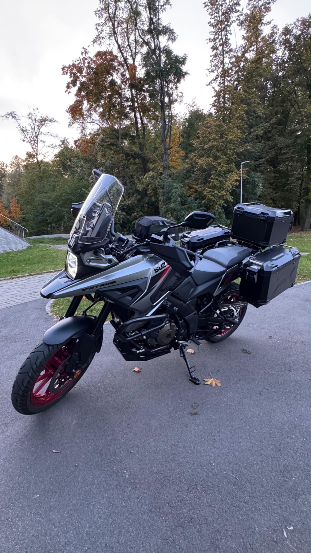 Suzuki V-Strom 1050 adventure